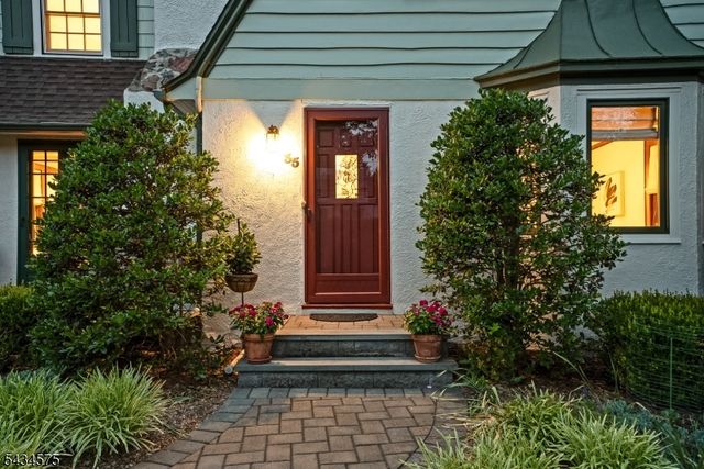 35 Woodland Road, Millburn Twp., NJ 07078
