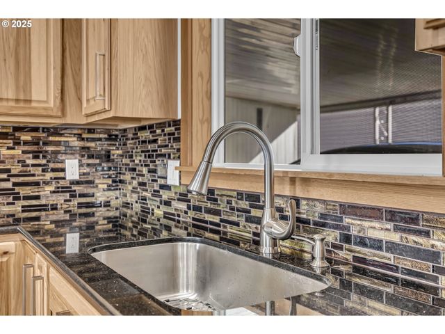 17870 Sw Independence Way 257, Beaverton, OR 97006