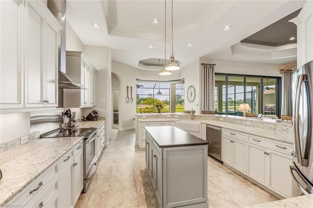 6951 Lakewood Isle DR, Fort Myers, FL 33908