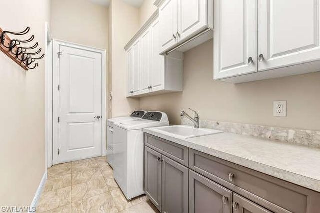 6951 Lakewood Isle DR, Fort Myers, FL 33908