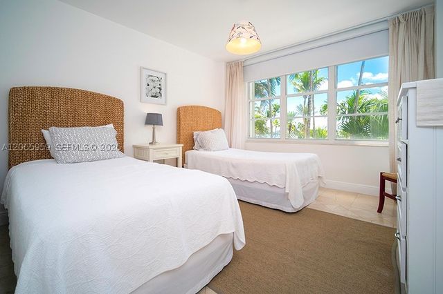 5161 Collins Ave 306, Miami Beach, FL 33140