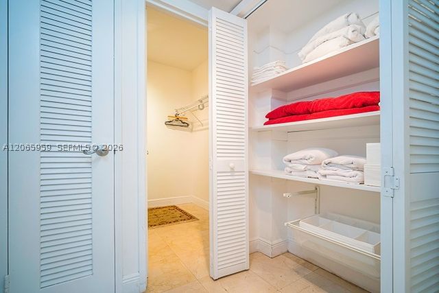 5161 Collins Ave 306, Miami Beach, FL 33140