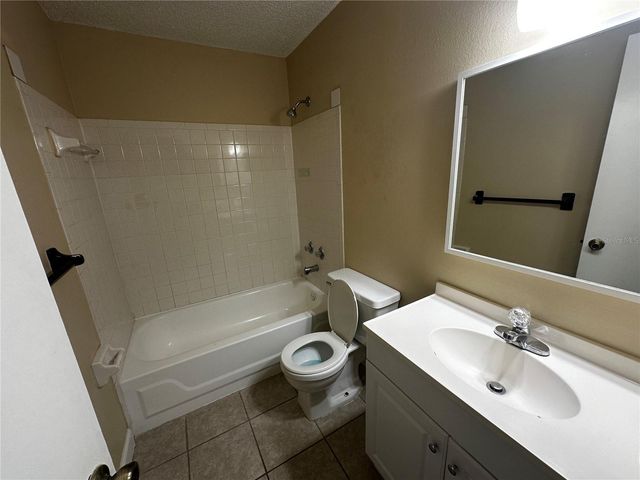 4966 SE 111TH LANE, Belleview, FL 34420