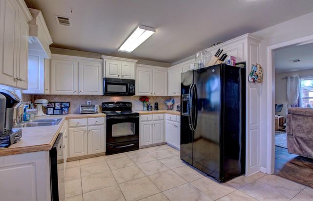 2811 McNeill Cove, Cabot, AR 72023