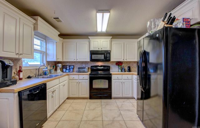 2811 McNeill Cove, Cabot, AR 72023