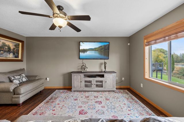 3315 119th Avenue NE, Blaine, MN 55449