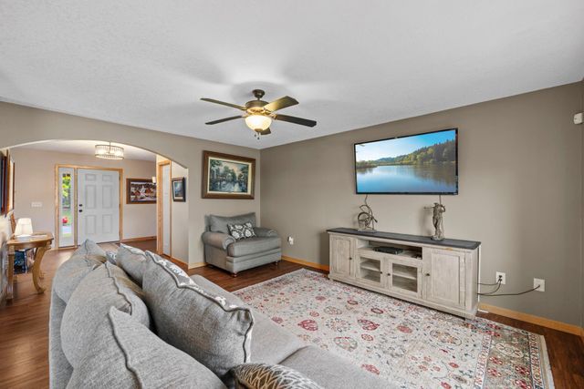 3315 119th Avenue NE, Blaine, MN 55449