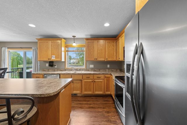 3315 119th Avenue NE, Blaine, MN 55449