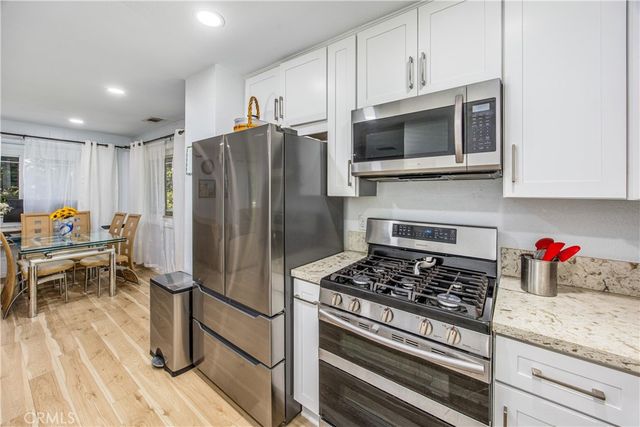24098 Skyland, Crestline, CA 92325