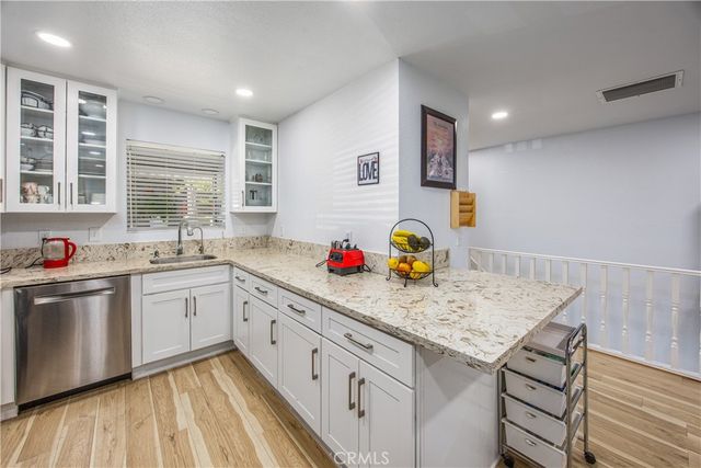 24098 Skyland, Crestline, CA 92325