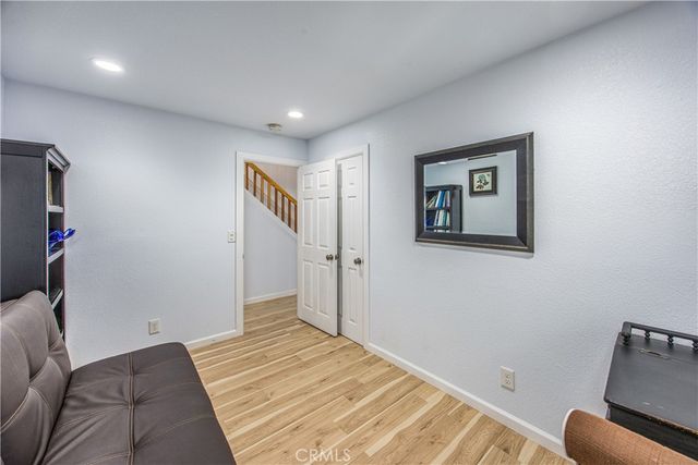 24098 Skyland, Crestline, CA 92325