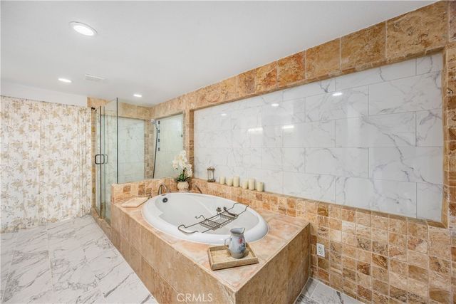 24098 Skyland, Crestline, CA 92325