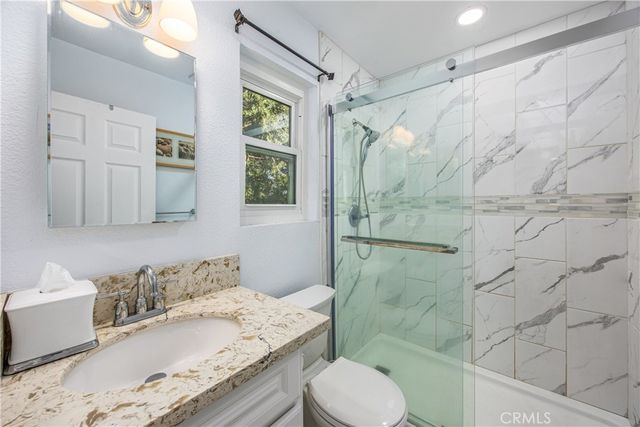 24098 Skyland, Crestline, CA 92325