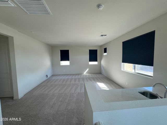 3540 E TINA Drive, Phoenix, AZ 85050