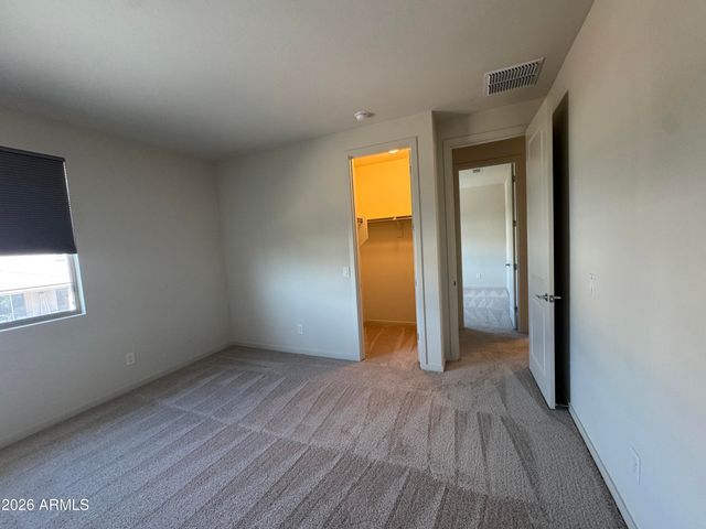 3540 E TINA Drive, Phoenix, AZ 85050