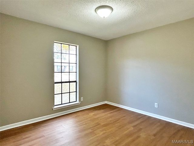 2933 Willow Lane Drive, Montgomery, AL 36109