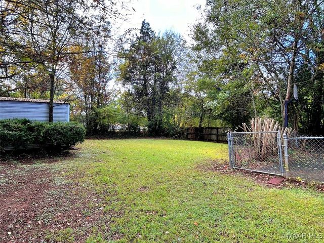 2933 Willow Lane Drive, Montgomery, AL 36109