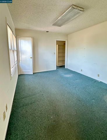 2062 Washington Ave, San Leandro, CA 94577