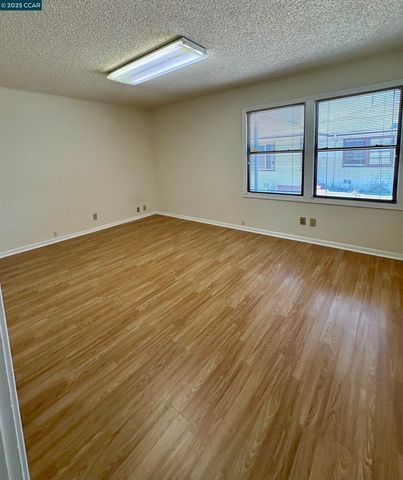 2062 Washington Ave, San Leandro, CA 94577