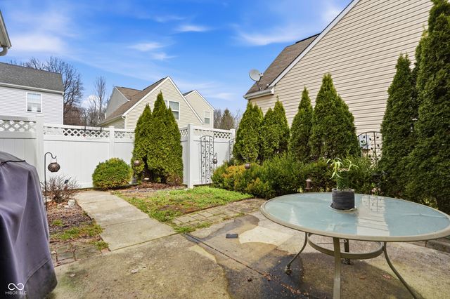 3416 Bloomsbury Lane, Indianapolis, IN 46228