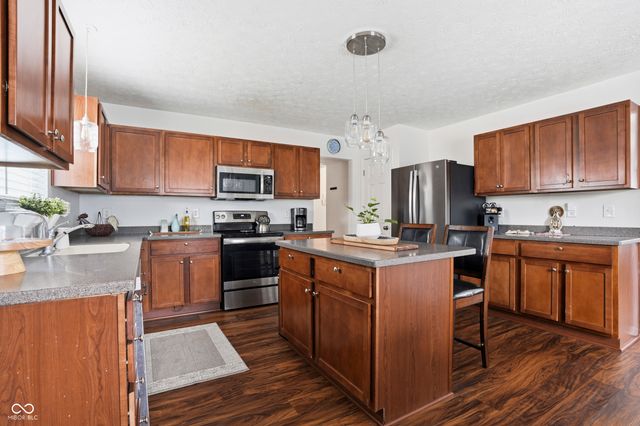 3416 Bloomsbury Lane, Indianapolis, IN 46228