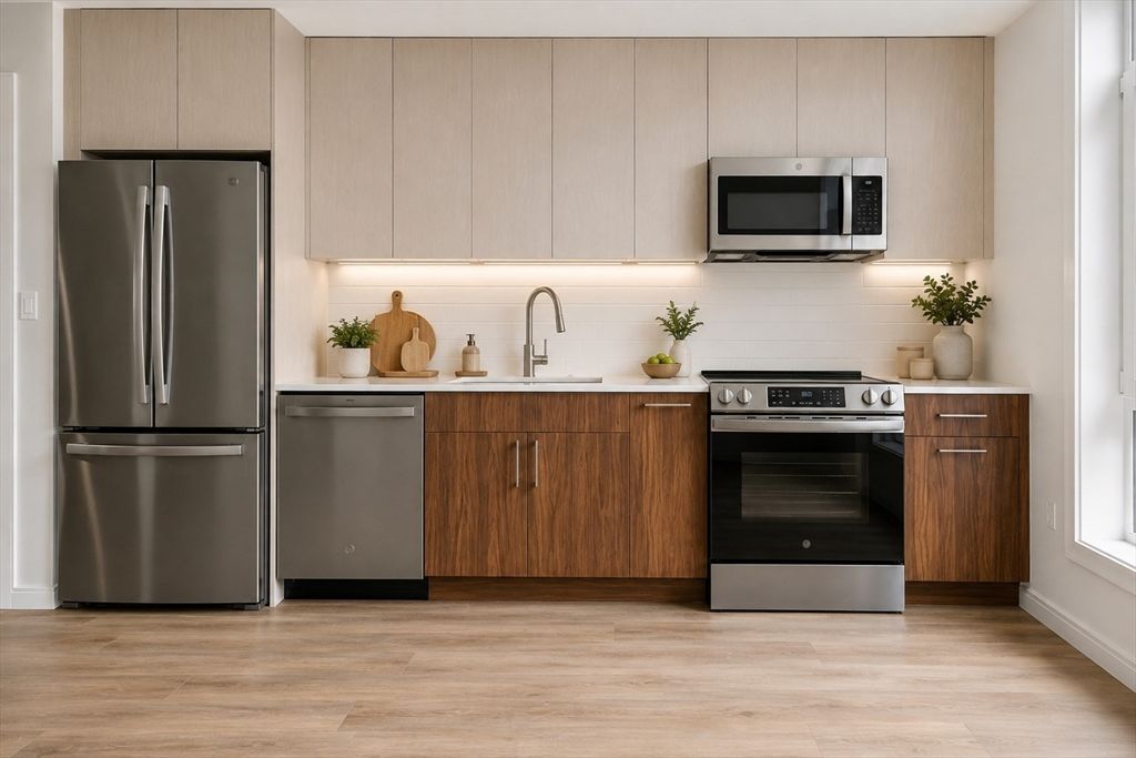 13 Warwick Street 203, Somerville, MA 02145