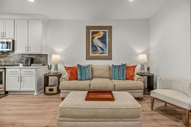 96 Circle Hook, Port O Connor, TX 77982