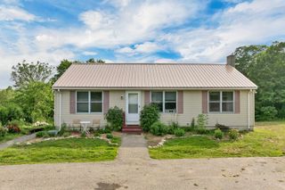 145 Bow Lake Road, Barnstead, NH 03218