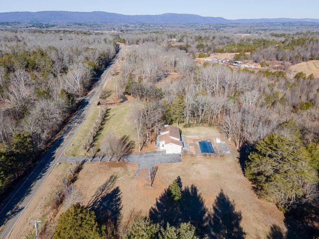 4860 136 Highway W, Chickamauga, GA 30707