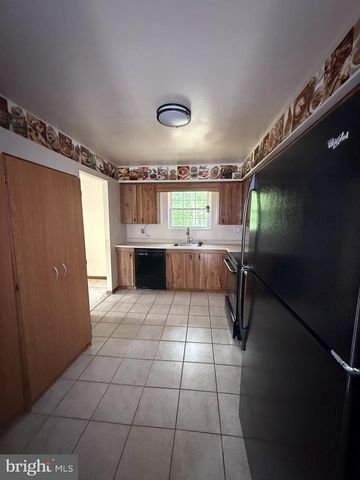 1354 MOYER RD, Annapolis, MD 21403