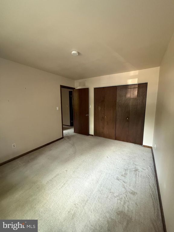 Image 15 of property listing at 1354 MOYER RD, Annapolis, MD 21403