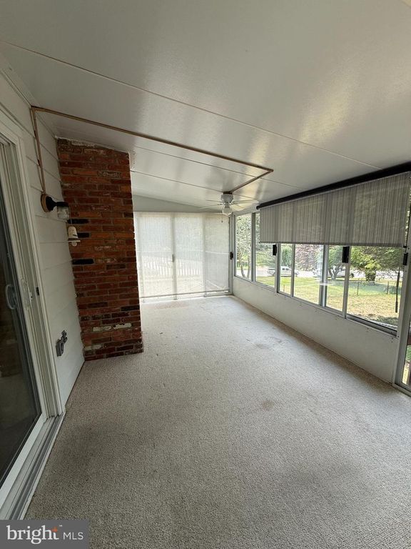 Image 24 of property listing at 1354 MOYER RD, Annapolis, MD 21403
