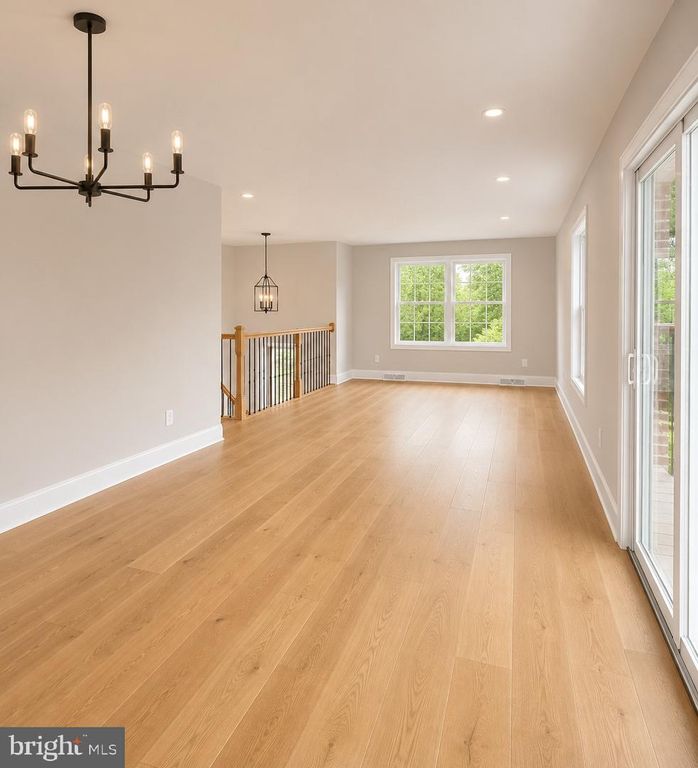 Image 28 of property listing at 1354 MOYER RD, Annapolis, MD 21403