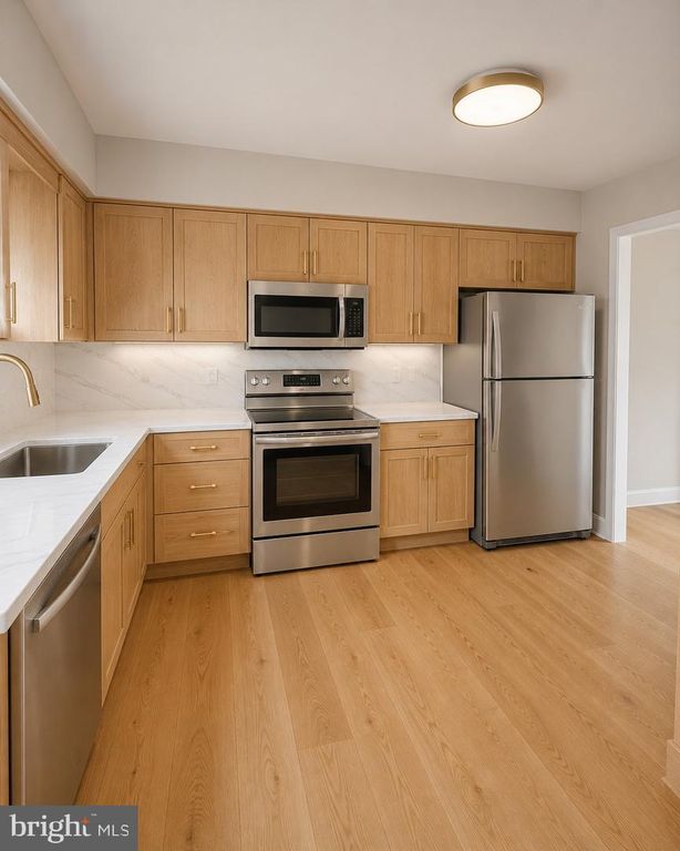 Image 29 of property listing at 1354 MOYER RD, Annapolis, MD 21403