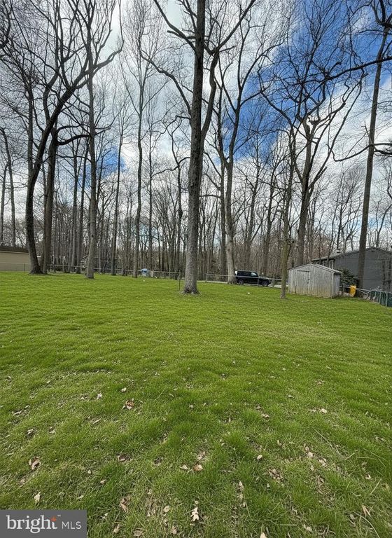 Image 3 of property listing at 1354 MOYER RD, Annapolis, MD 21403