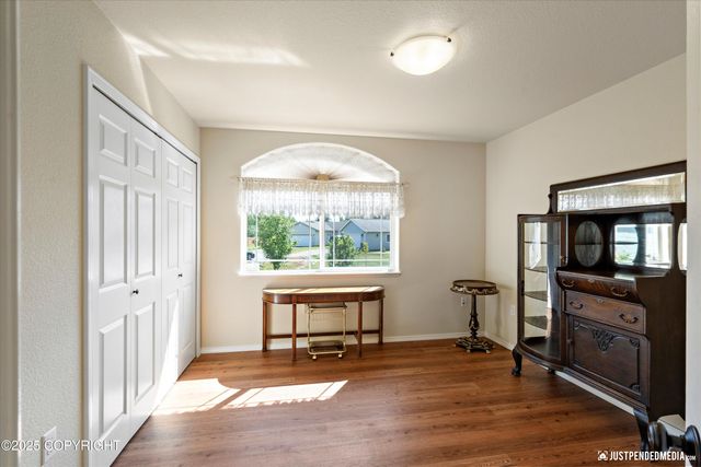 3755 E Baylor Circle, Wasilla, AK 99654