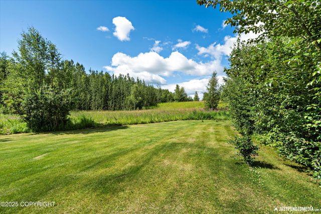 3755 E Baylor Circle, Wasilla, AK 99654
