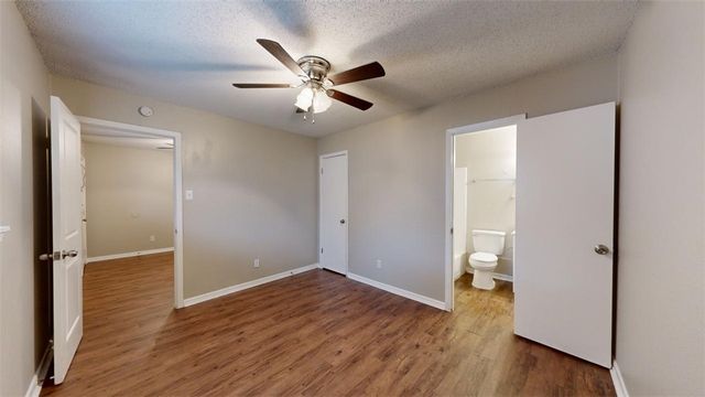 500 Foch Street 12, Bryan, TX 77801