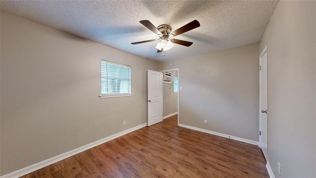 500 Foch Street 12, Bryan, TX 77801