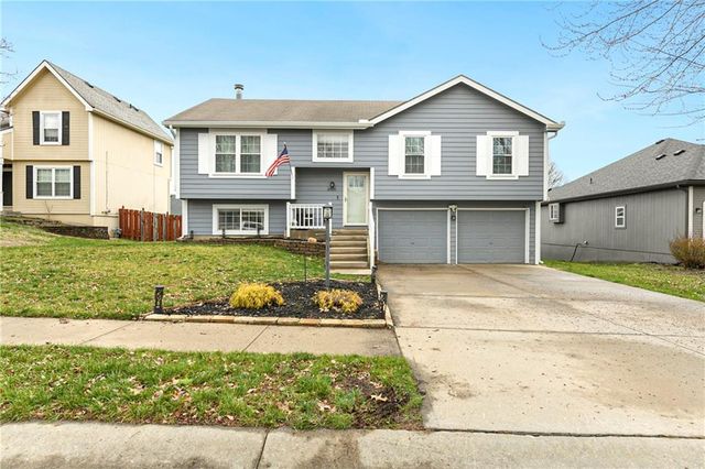 2925 Spring Garden Street, Leavenworth, KS 66048