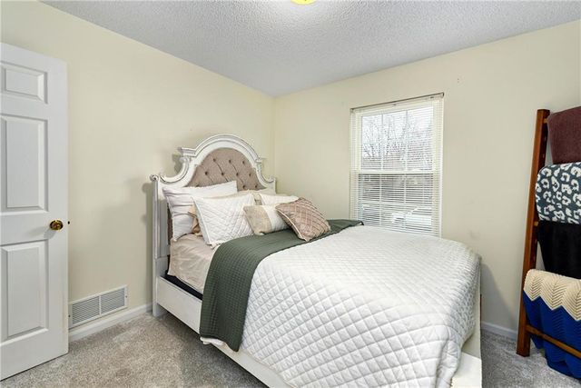 2925 Spring Garden Street, Leavenworth, KS 66048