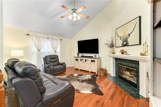 2925 Spring Garden Street, Leavenworth, KS 66048