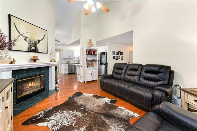 2925 Spring Garden Street, Leavenworth, KS 66048