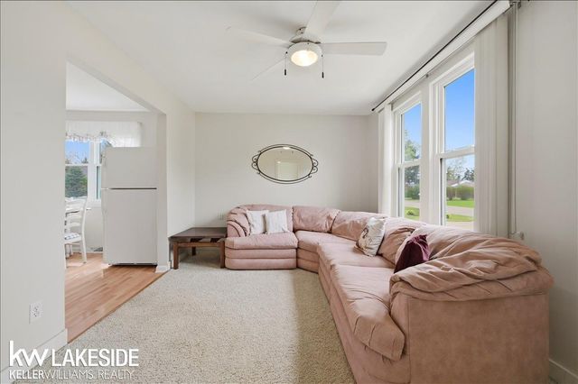 8222 Devon Drive, Shelby Twp, MI 48317