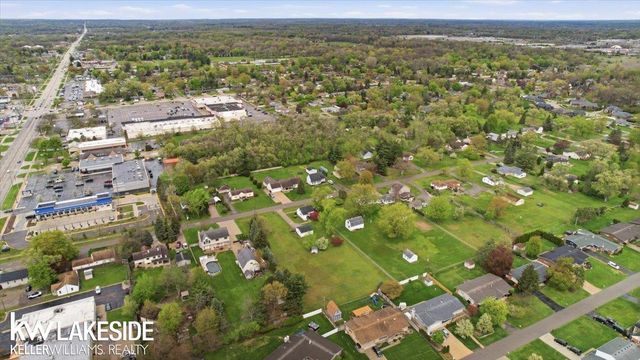 8222 Devon Drive, Shelby Twp, MI 48317