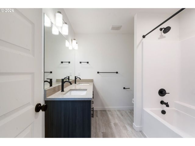 5008 Ne 113TH Loop, Vancouver, WA 98686