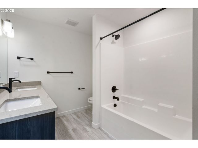 5008 Ne 113TH Loop, Vancouver, WA 98686