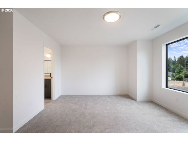 5008 Ne 113TH Loop, Vancouver, WA 98686