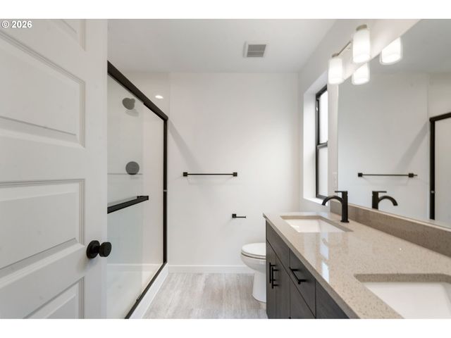 5008 Ne 113TH Loop, Vancouver, WA 98686