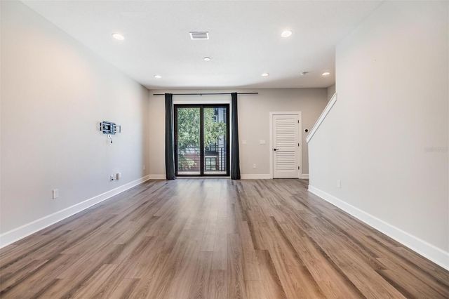 1302 W CARMEN STREET 1, Tampa, FL 33606